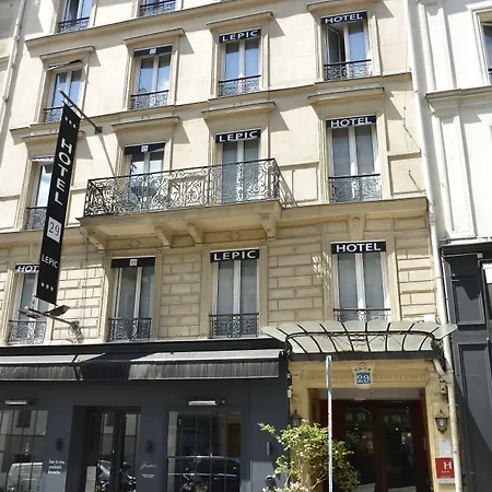 Hotel 29 Lepic 3*