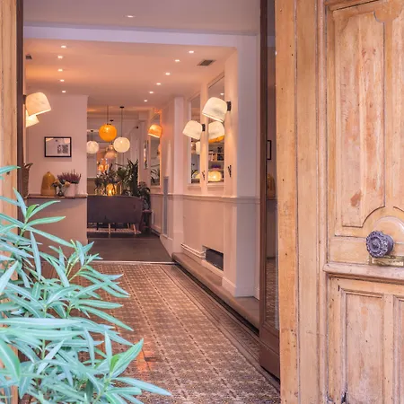 Hotel 29 Lepic Parigi