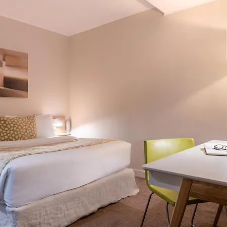 29 Lepic Hotel Parigi