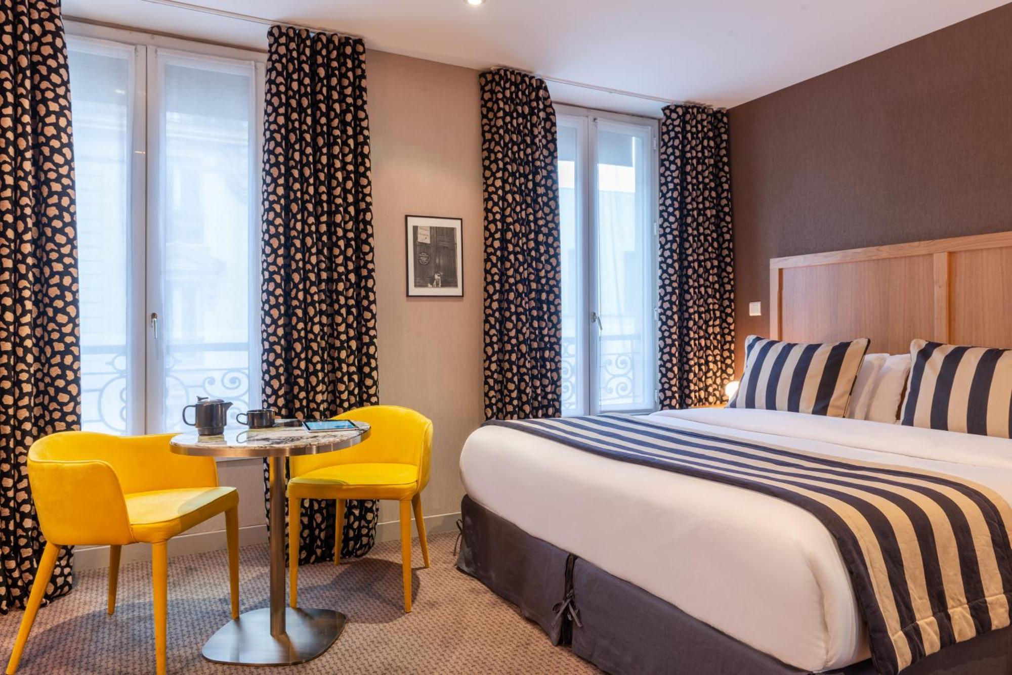 Hotel 29 Lepic Parigi