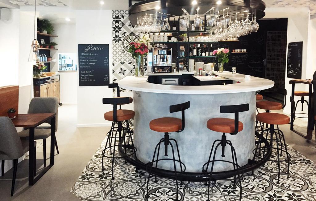 Hotel 29 Lepic Parigi